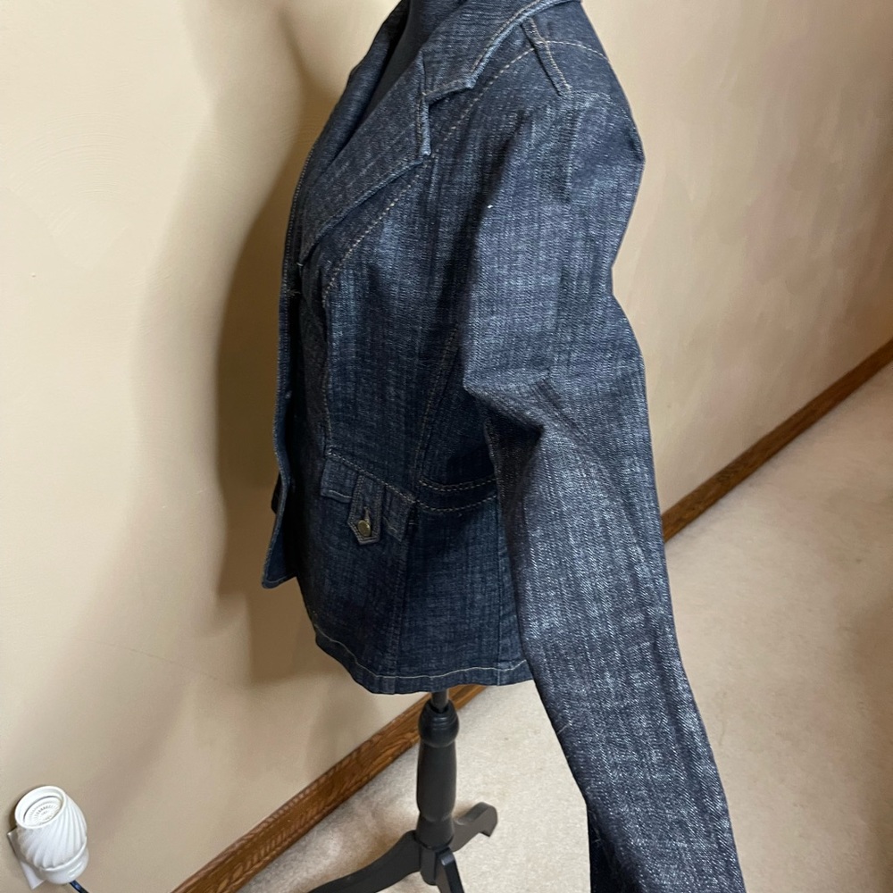 Lane Bryant fitted detailed denim jacket - Picture 4 of 8